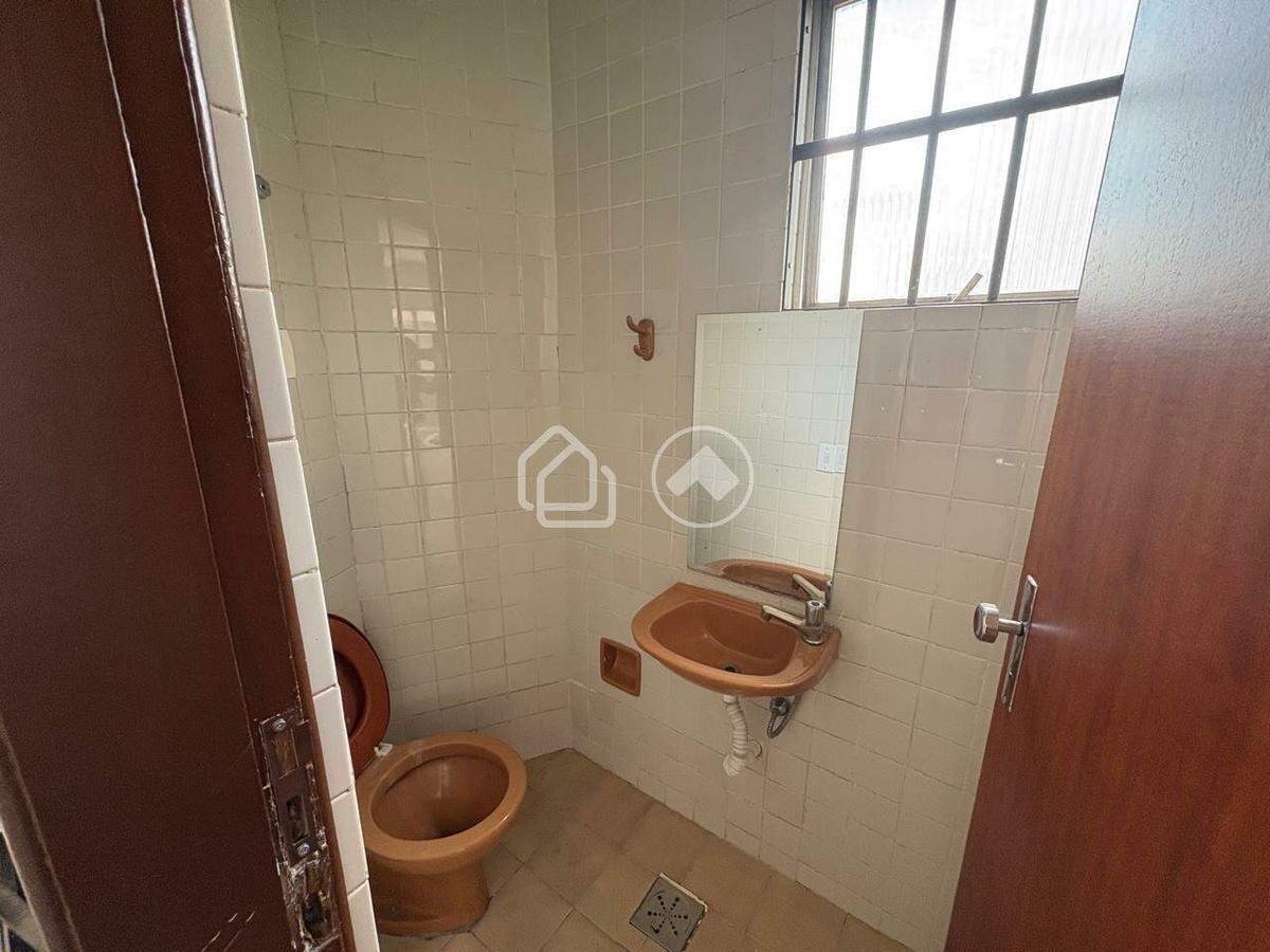 Sala, Lourdes, 1 Vaga