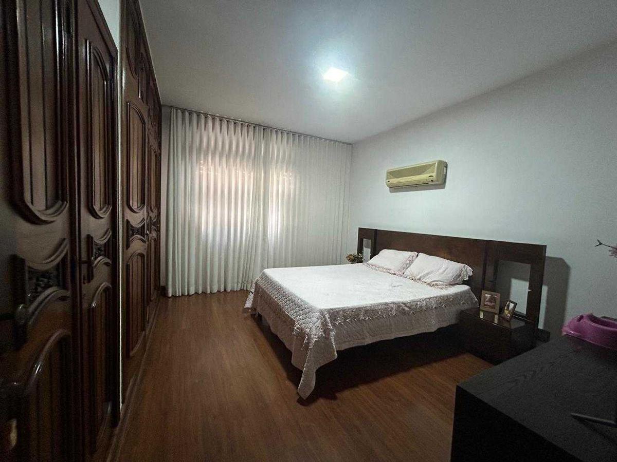 Casa, Bandeirantes (pampulha), 4 Quartos, 8 Vagas, 1 Suíte