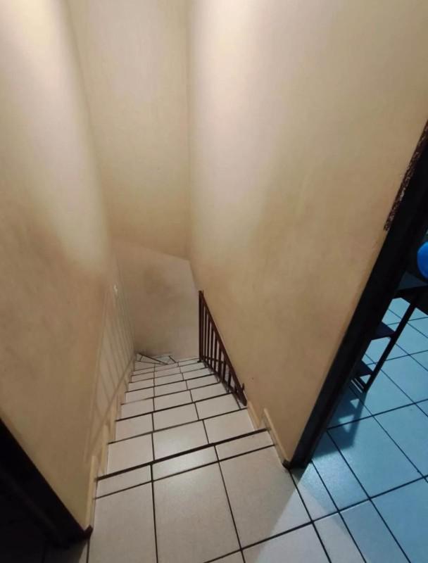 Casa, Laranjeiras, 2 Quartos, 1 Vaga