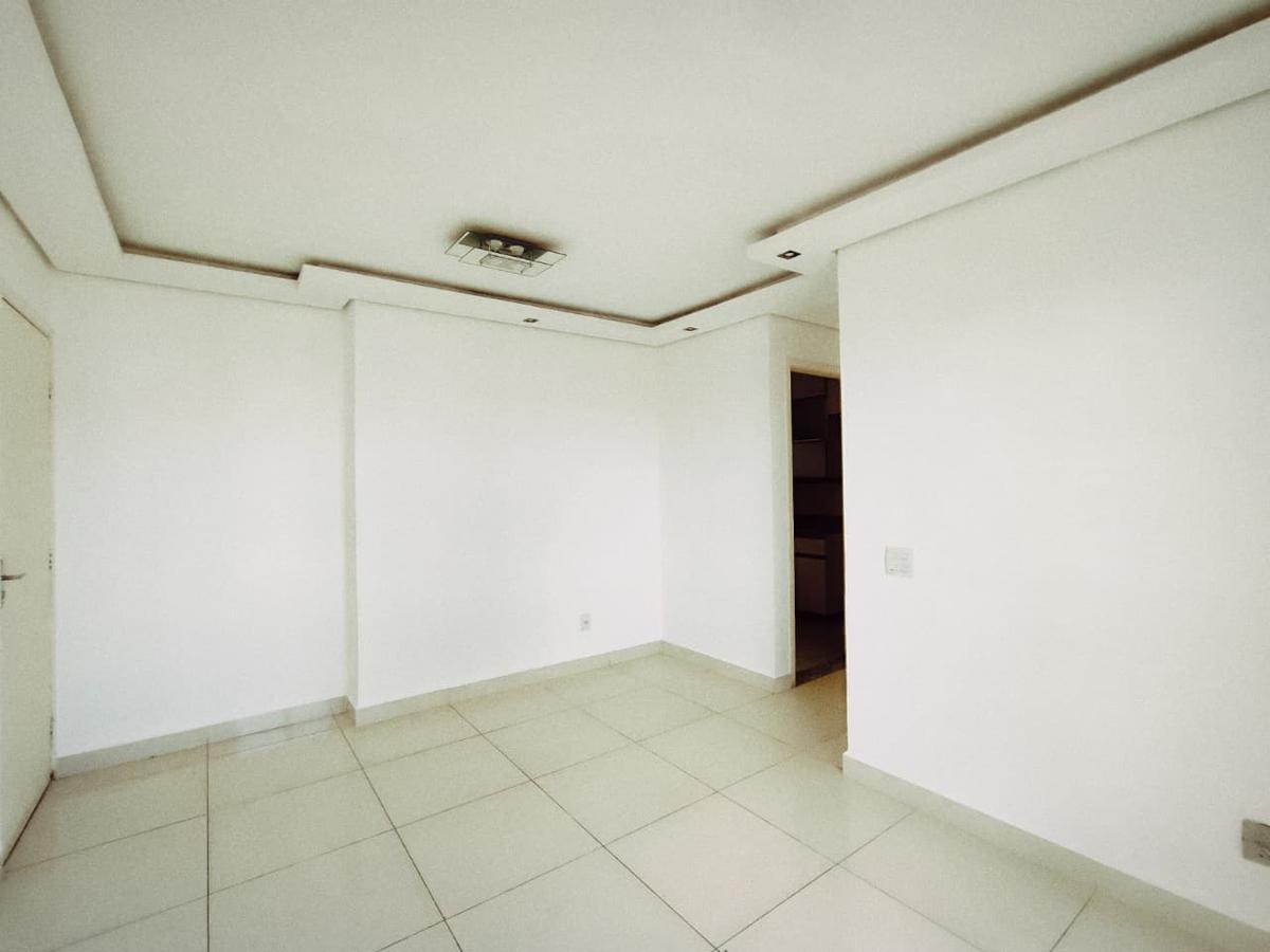Apartamento, Sagrada Família, 3 Quartos, 1 Vaga, 1 Suíte