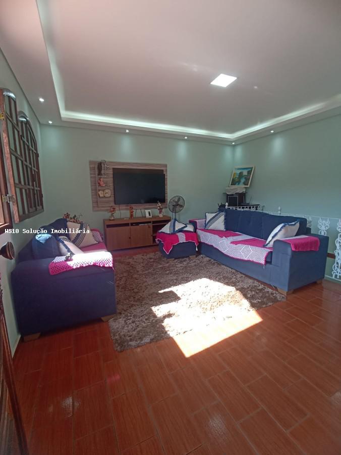 Casa, Santa Helena, 4 Quartos, 4 Vagas