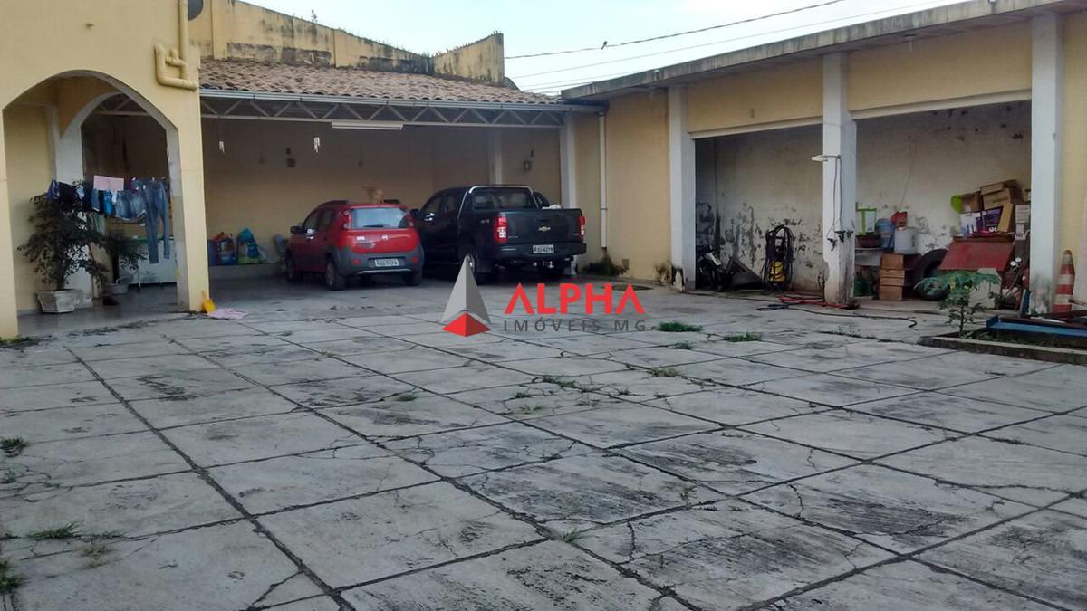 Casa, Lindéia, 4 Quartos, 2 Vagas