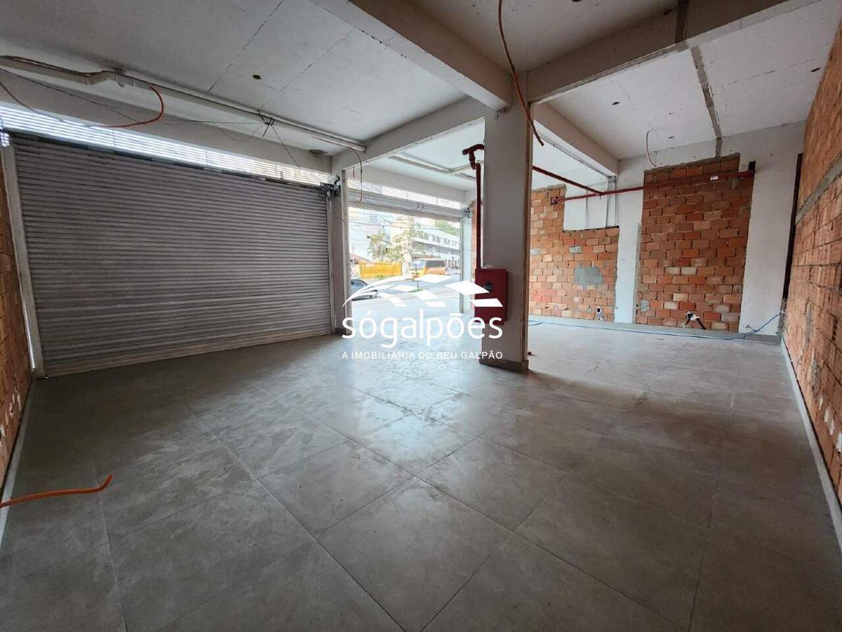 Loja, Santa Efigênia, 5 Vagas