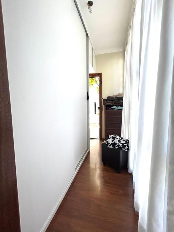 Casa, Paquetá, 4 Quartos, 3 Vagas, 1 Suíte