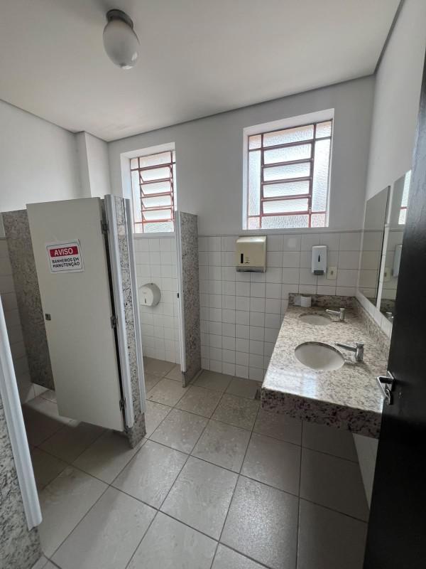 Andar, Centro, 0 Quarto, 0 Vaga