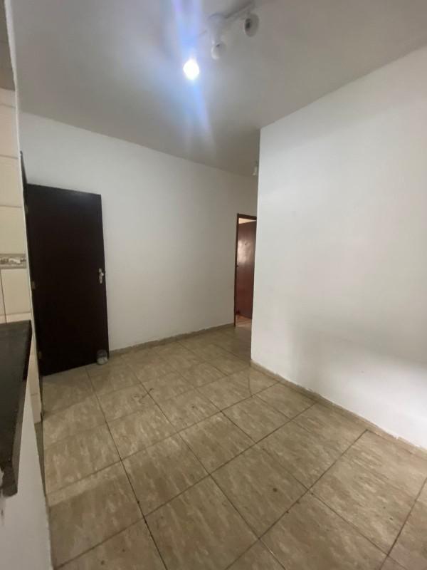 Casa, Novo Glória, 4 Quartos, 6 Vagas, 1 Suíte