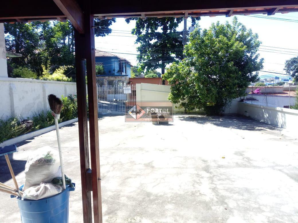 Casa, Parque São Pedro (venda Nova), 3 Quartos, 8 Vagas