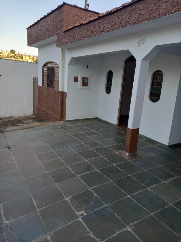 Casa, Santa Maria, 3 Quartos, 2 Vagas, 1 Suíte