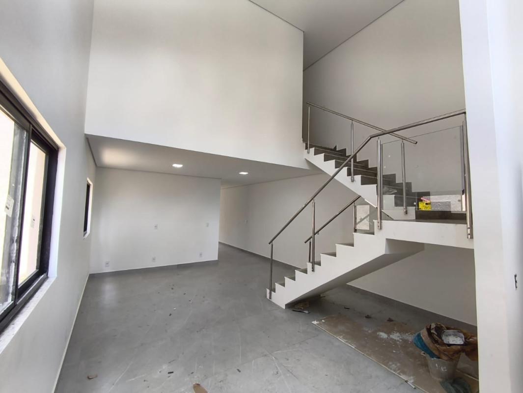 Casa, Jardim Imperial, 3 Quartos, 3 Vagas, 2 Suítes