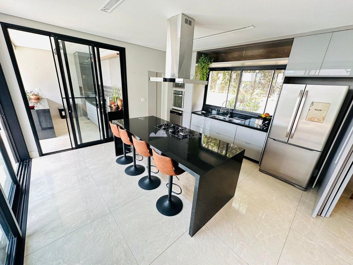 Casa, Gran Park, 3 Quartos, 4 Vagas, 3 Suítes