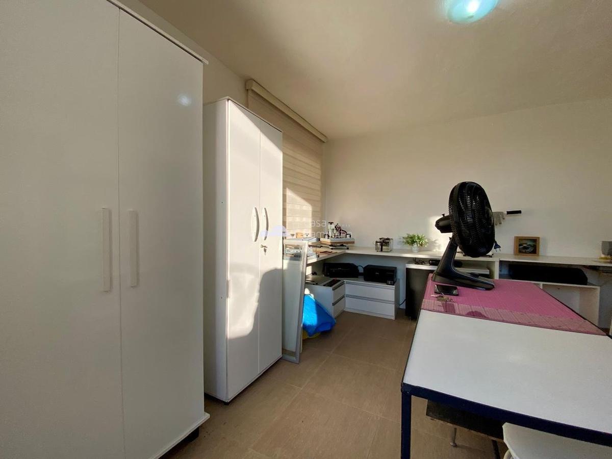 Casa, Planalto, 4 Quartos, 3 Vagas, 1 Suíte