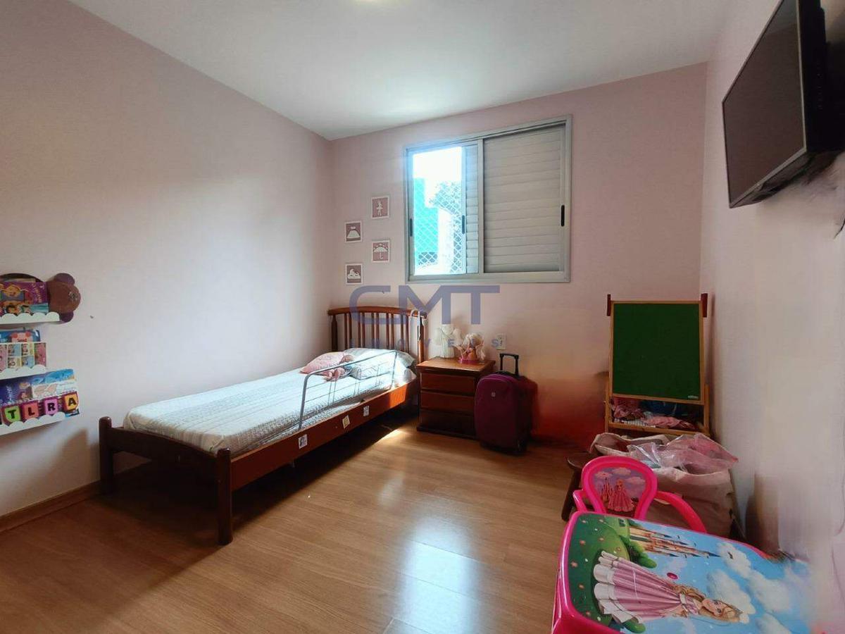 Apartamento, Estoril, 3 Quartos, 2 Vagas, 1 Suíte