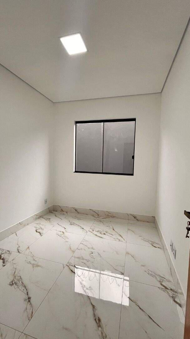 Casa, Novo Centro, 3 Quartos, 2 Vagas, 1 Suíte