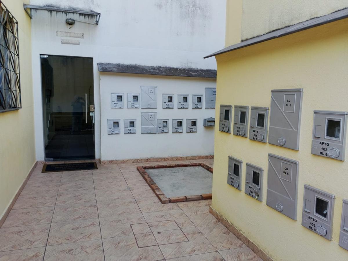 Apartamento, Santa Mônica, 2 Quartos, 0 Vaga