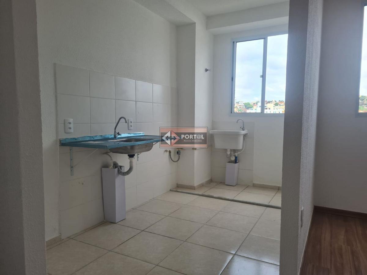 Apartamento, Jardim Guanabara, 2 Quartos, 1 Vaga, 1 Suíte