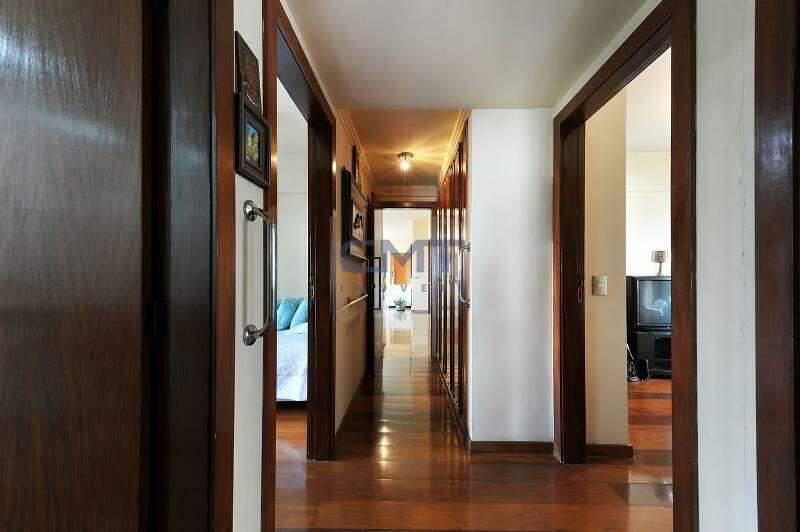Apartamento, Funcionários, 4 Quartos, 2 Vagas, 1 Suíte