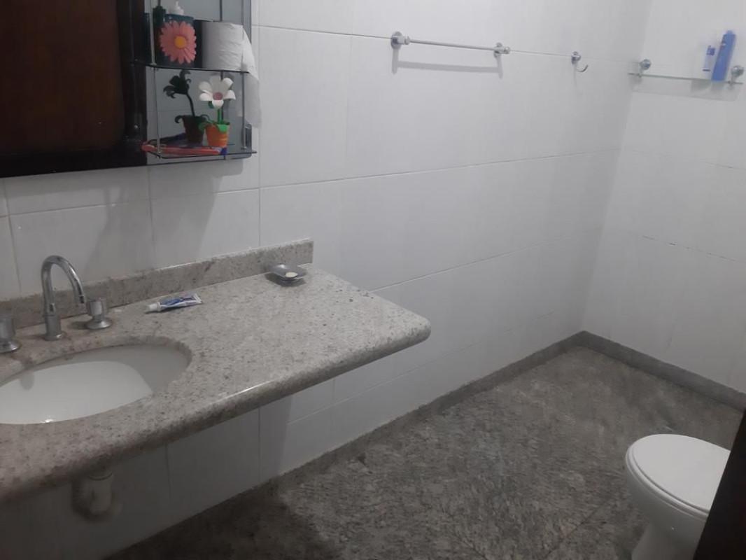 Casa, Centro, 3 Quartos, 4 Vagas, 2 Suítes
