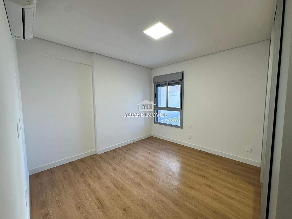 Apartamento, Funcionários, 2 Quartos, 2 Vagas, 2 Suítes