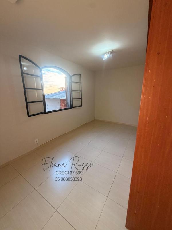 Casa, Pinheiros, 3 Quartos, 3 Vagas, 1 Suíte
