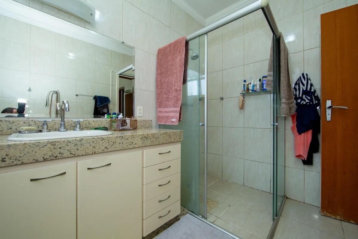 Casa, Prado, 5 Quartos, 6 Vagas, 2 Suítes