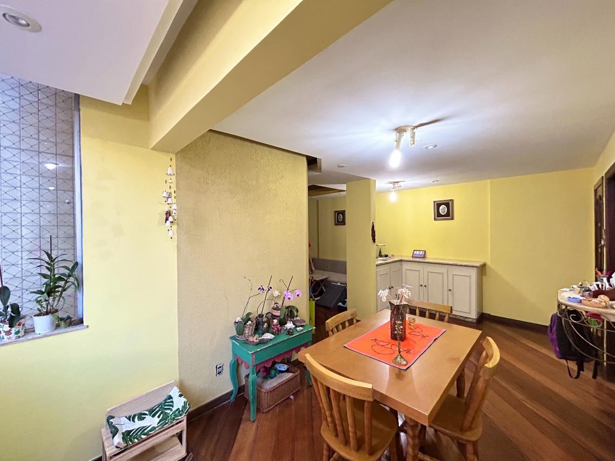 Apartamento, Sagrada Família, 4 Quartos, 2 Vagas, 1 Suíte