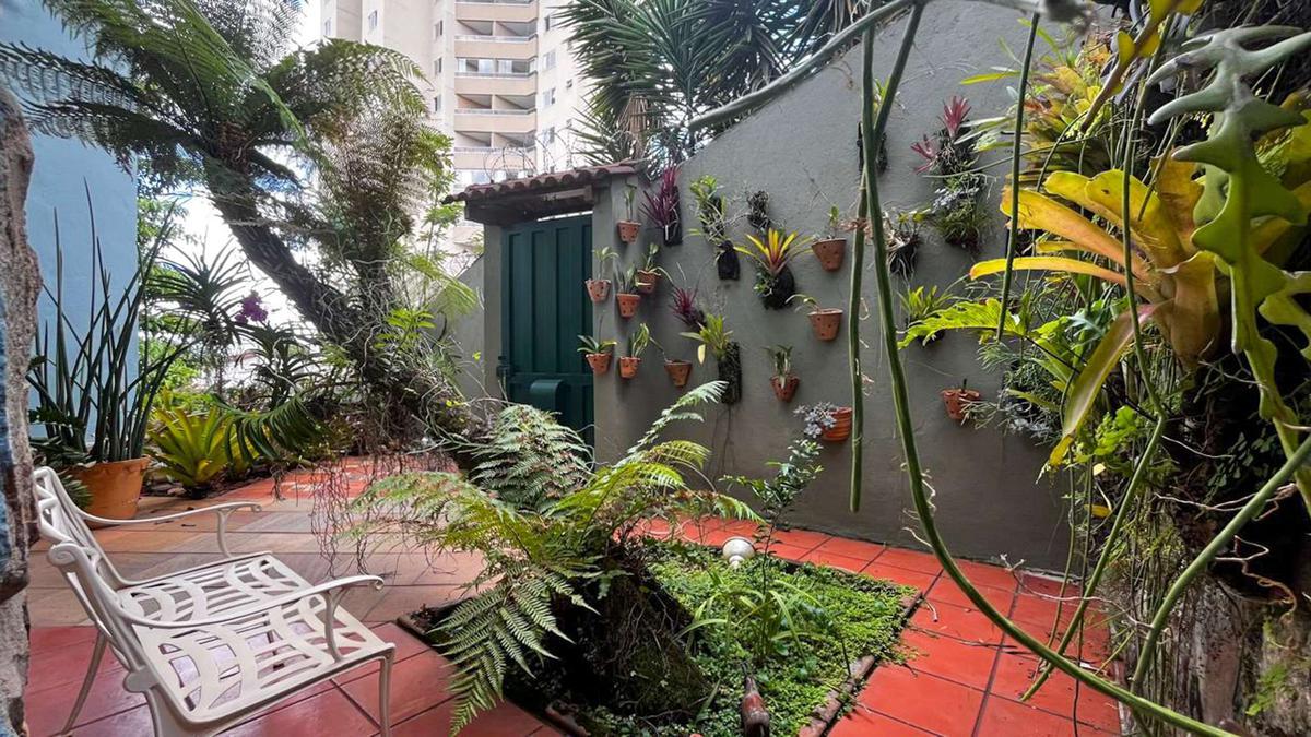 Casa, São Lucas, 4 Quartos, 5 Vagas, 3 Suítes