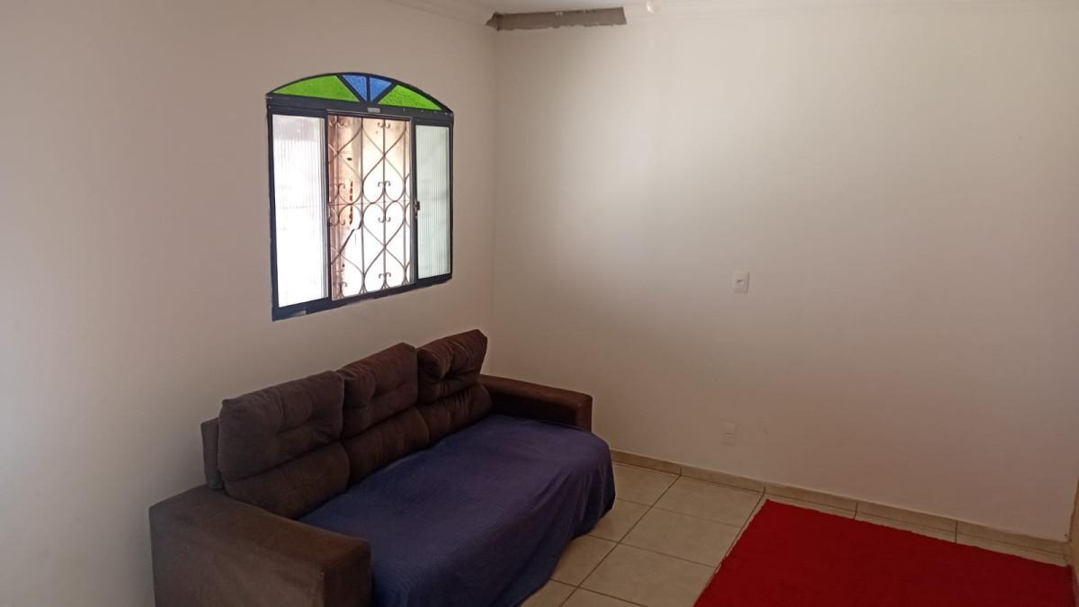 Casa, Santa Terezinha, 3 Quartos, 7 Vagas