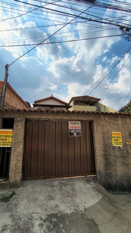 Casa, Industrial, 3 Quartos, 2 Vagas, 1 Suíte