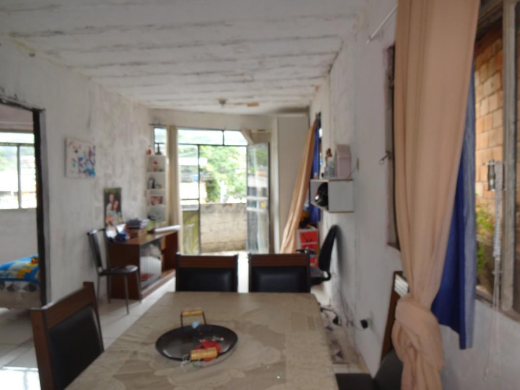 Casa, Novo Aarão Reis, 2 Quartos, 3 Vagas