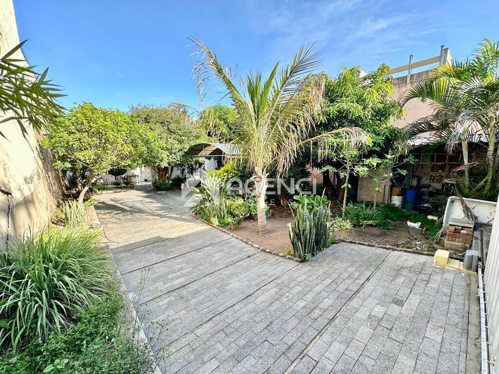 Casa, Camargos, 2 Quartos, 0 Vaga, 1 Suíte