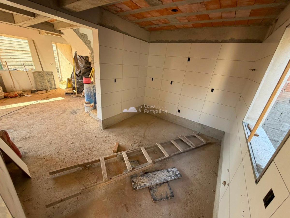 Casa, Itapoã, 3 Quartos, 3 Vagas, 1 Suíte