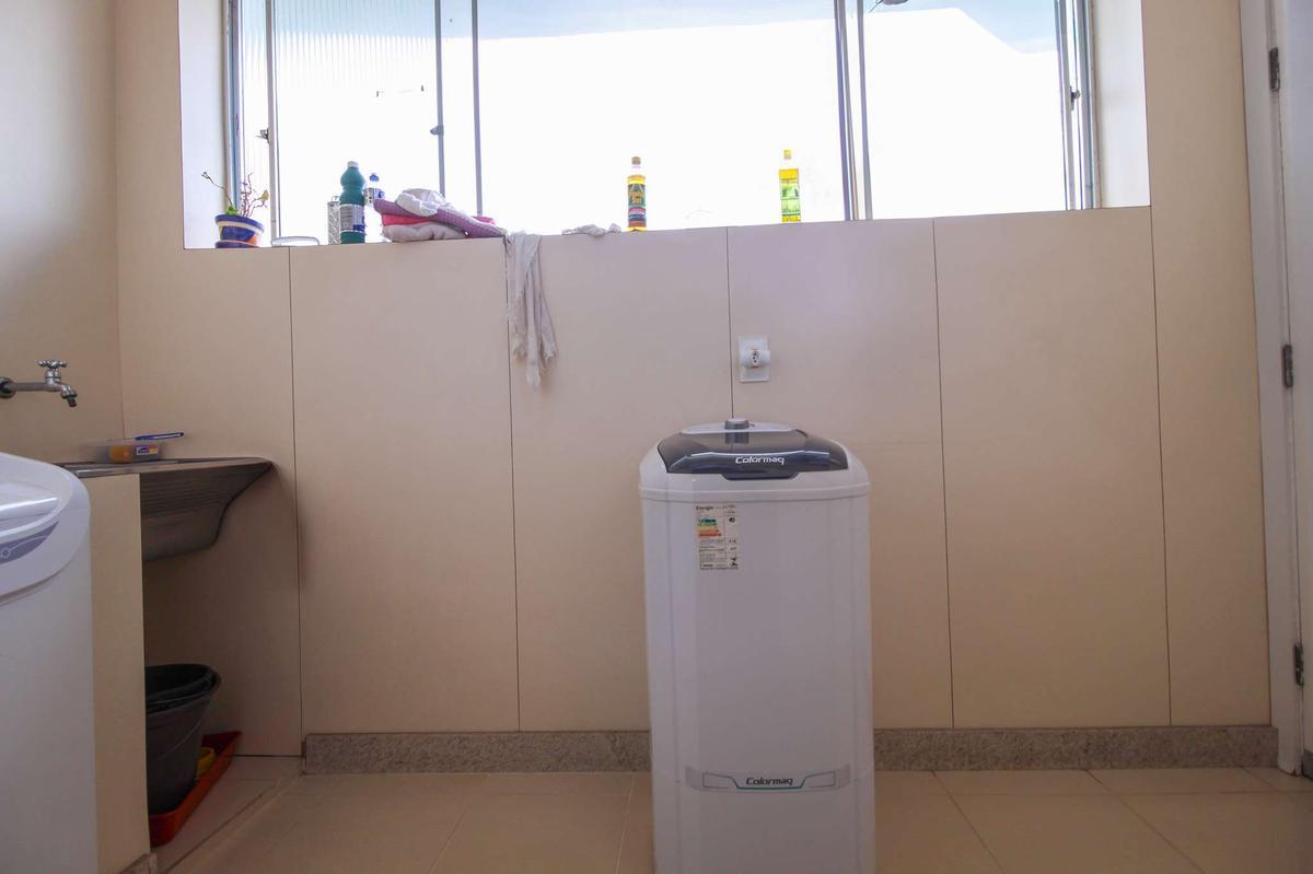 Apartamento, Coração de Jesus, 3 Quartos, 1 Vaga, 1 Suíte