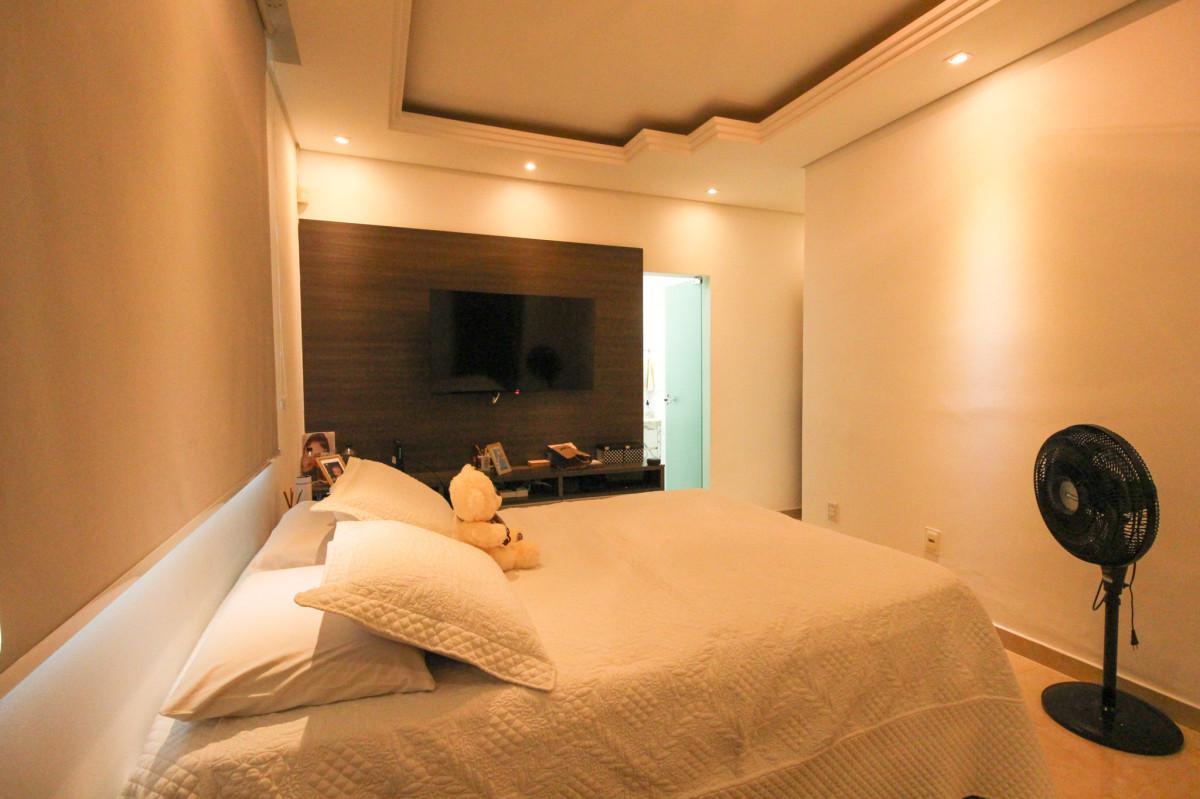 Casa, Novo Eldorado, 4 Quartos, 4 Vagas, 1 Suíte