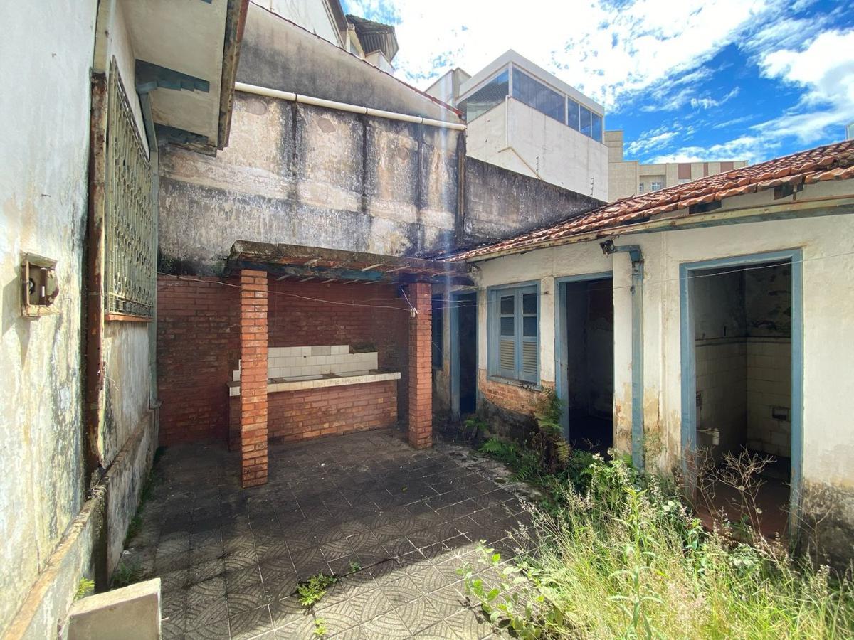 Casa, Floresta, 5 Quartos, 3 Vagas, 1 Suíte