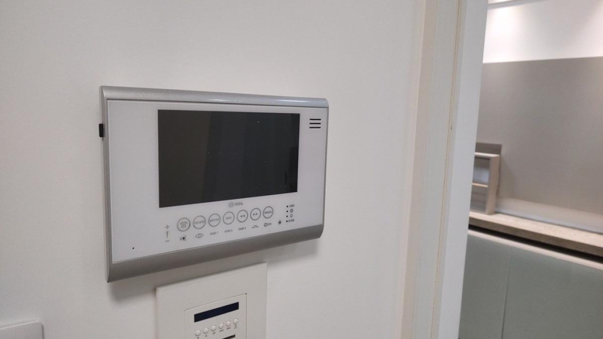Sala, Barro Preto, 0 Quarto, 3 Vagas