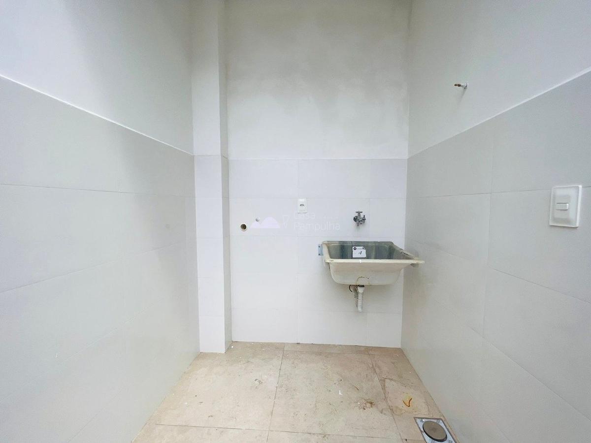 Casa, Názia II, 3 Quartos, 4 Vagas, 1 Suíte