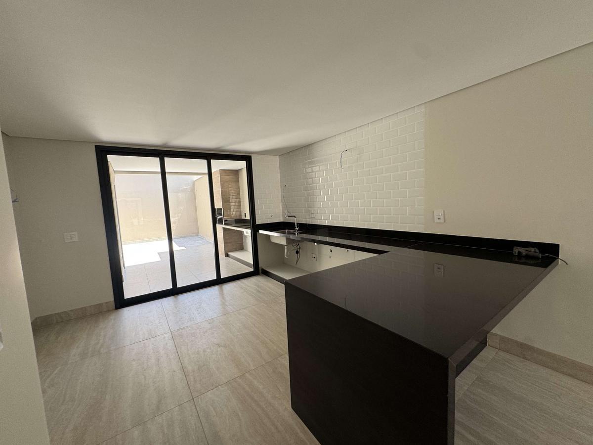 Casa, Jaraguá, 3 Quartos, 3 Vagas, 1 Suíte