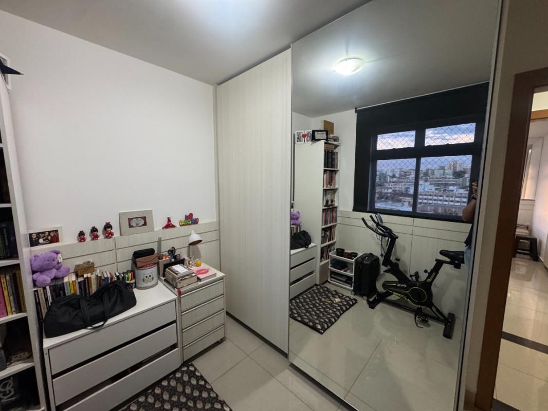 Apartamento, Sagrada Família, 3 Quartos, 2 Vagas, 1 Suíte