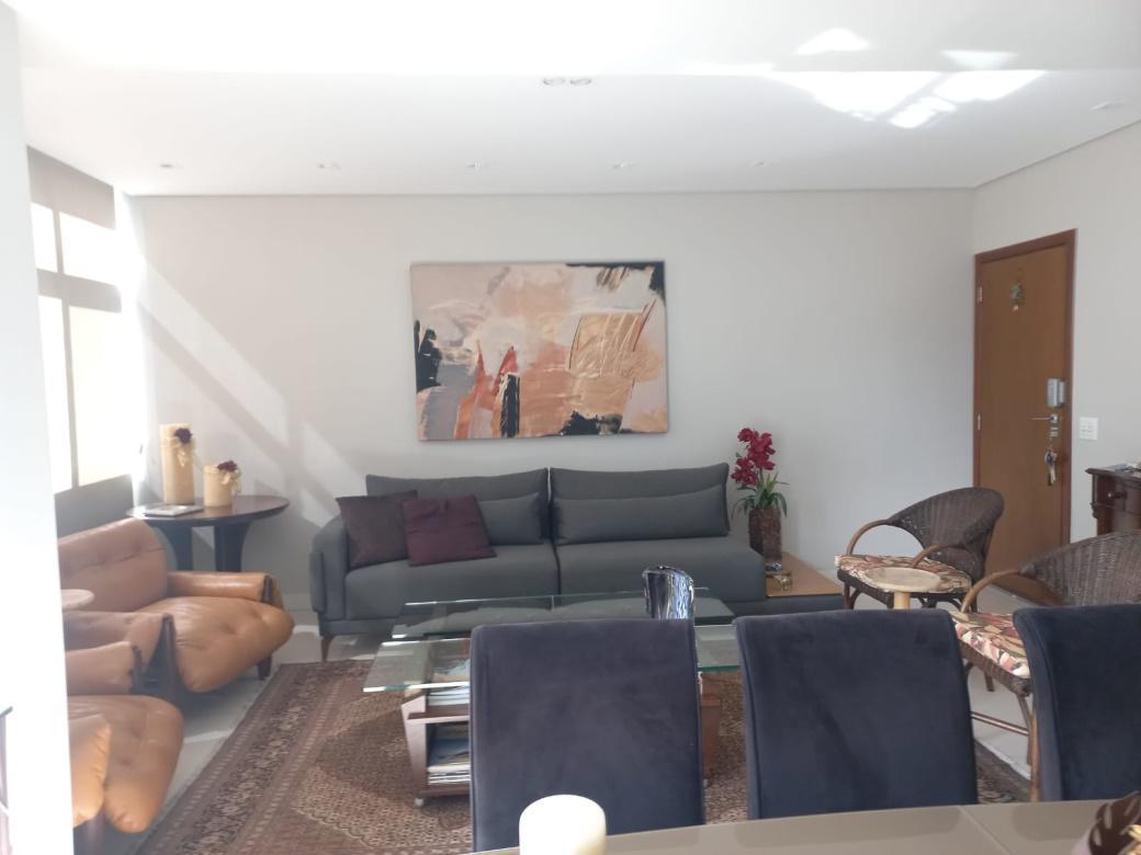 Apartamento, Santo Agostinho, 4 Quartos, 2 Vagas, 2 Suítes