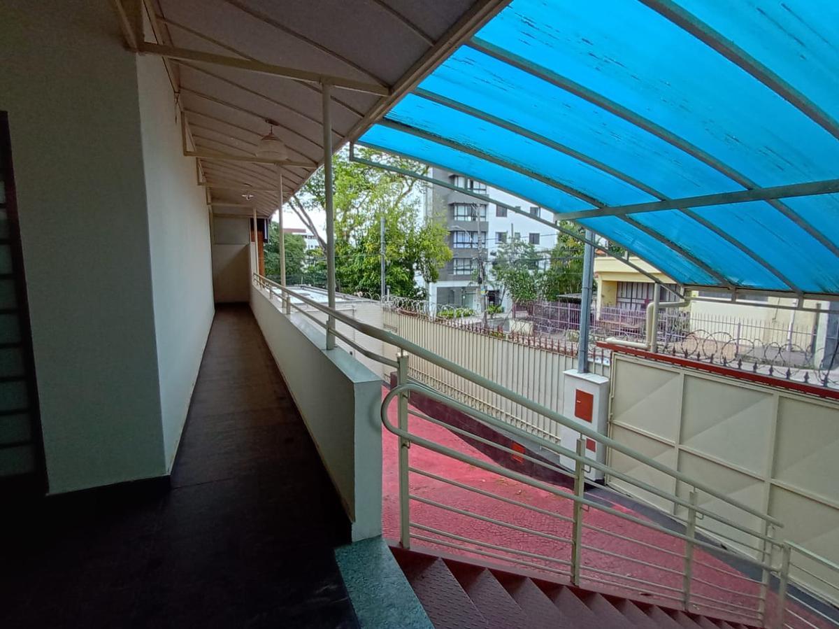 Casa Comercial, Liberdade, 0 Quarto, 0 Vaga