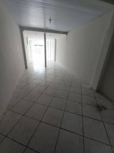 Andar, Centro, 1 Quarto, 0 Vaga