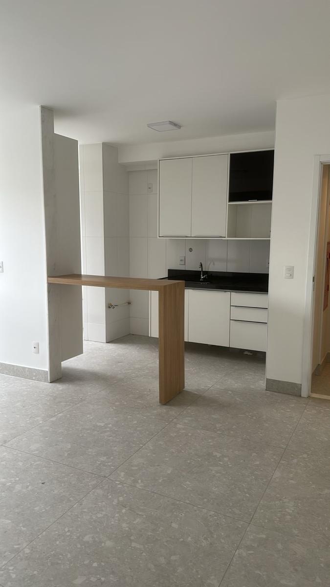 Apartamento, Santa Efigênia, 2 Quartos, 2 Vagas, 1 Suíte