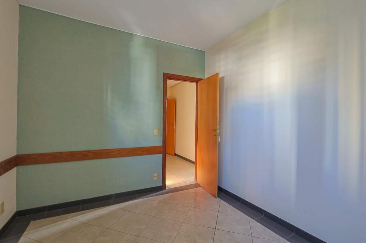 Andar, Santa Efigênia, 0 Quarto, 4 Vagas