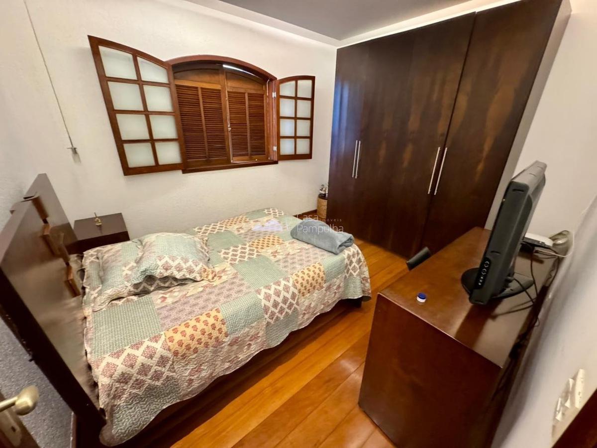 Casa, Trevo, 3 Quartos, 10 Vagas, 1 Suíte