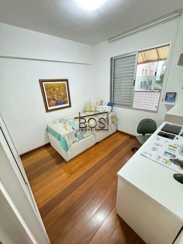 Apartamento, União, 3 Quartos, 5 Vagas, 1 Suíte