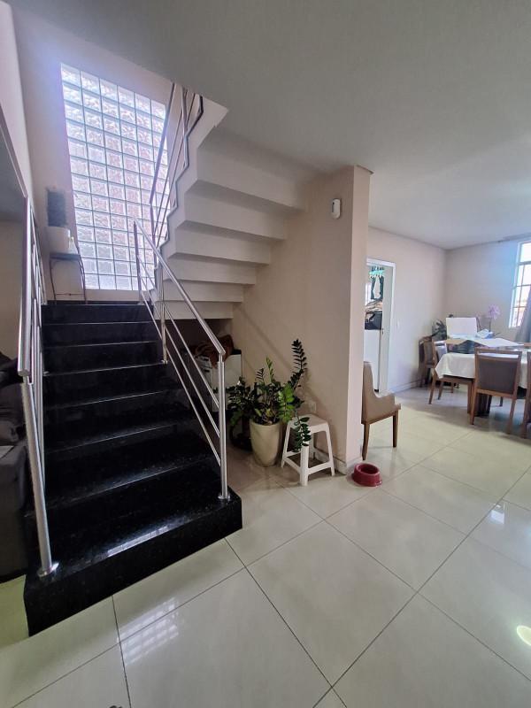 Casa, Novo Eldorado, 5 Quartos, 3 Vagas, 1 Suíte