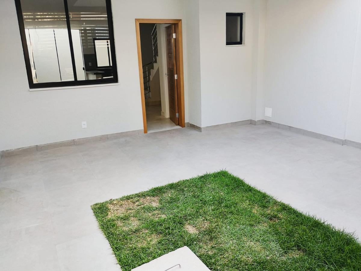 Casa, Itapoã, 3 Quartos, 2 Vagas, 1 Suíte
