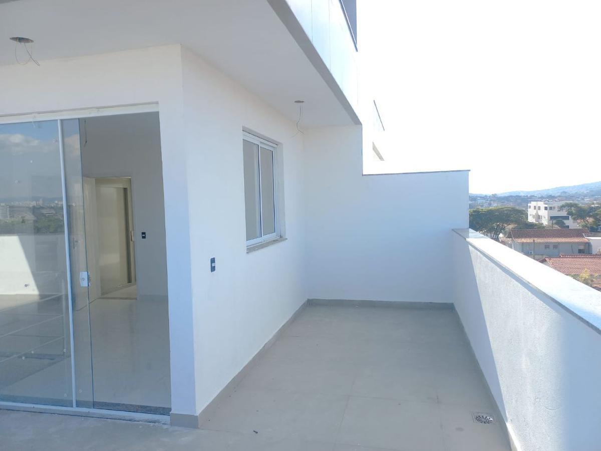 Cobertura, Planalto, 3 Quartos, 2 Vagas, 1 Suíte