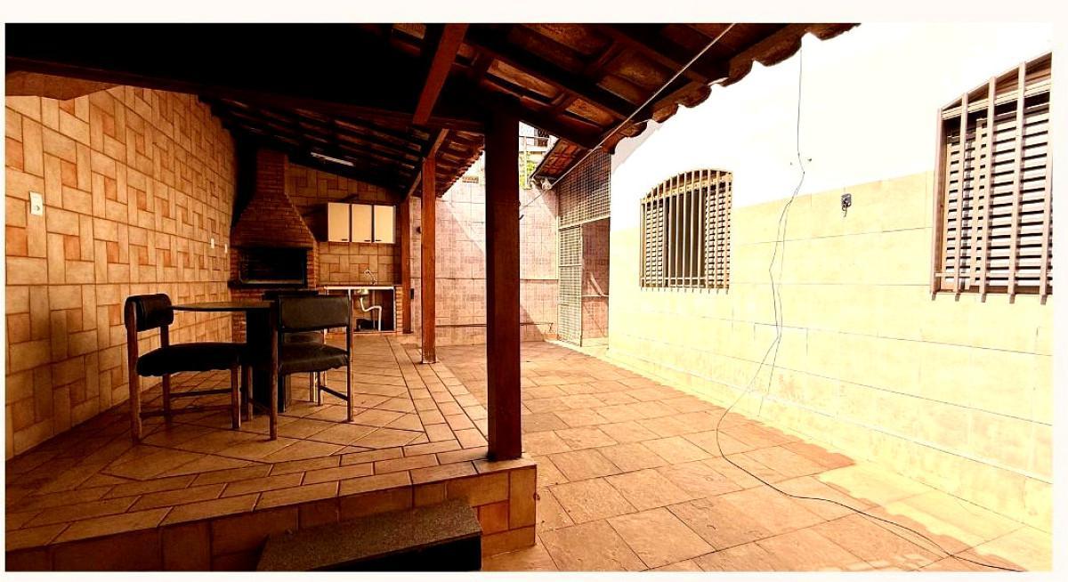 Casa, Alípio de Melo, 3 Quartos, 2 Vagas, 1 Suíte