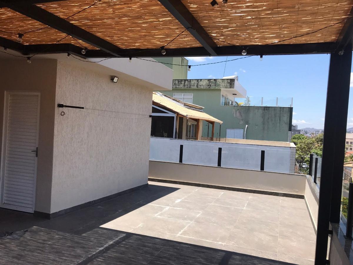 Cobertura, Santa Cruz, 3 Quartos, 2 Vagas, 1 Suíte